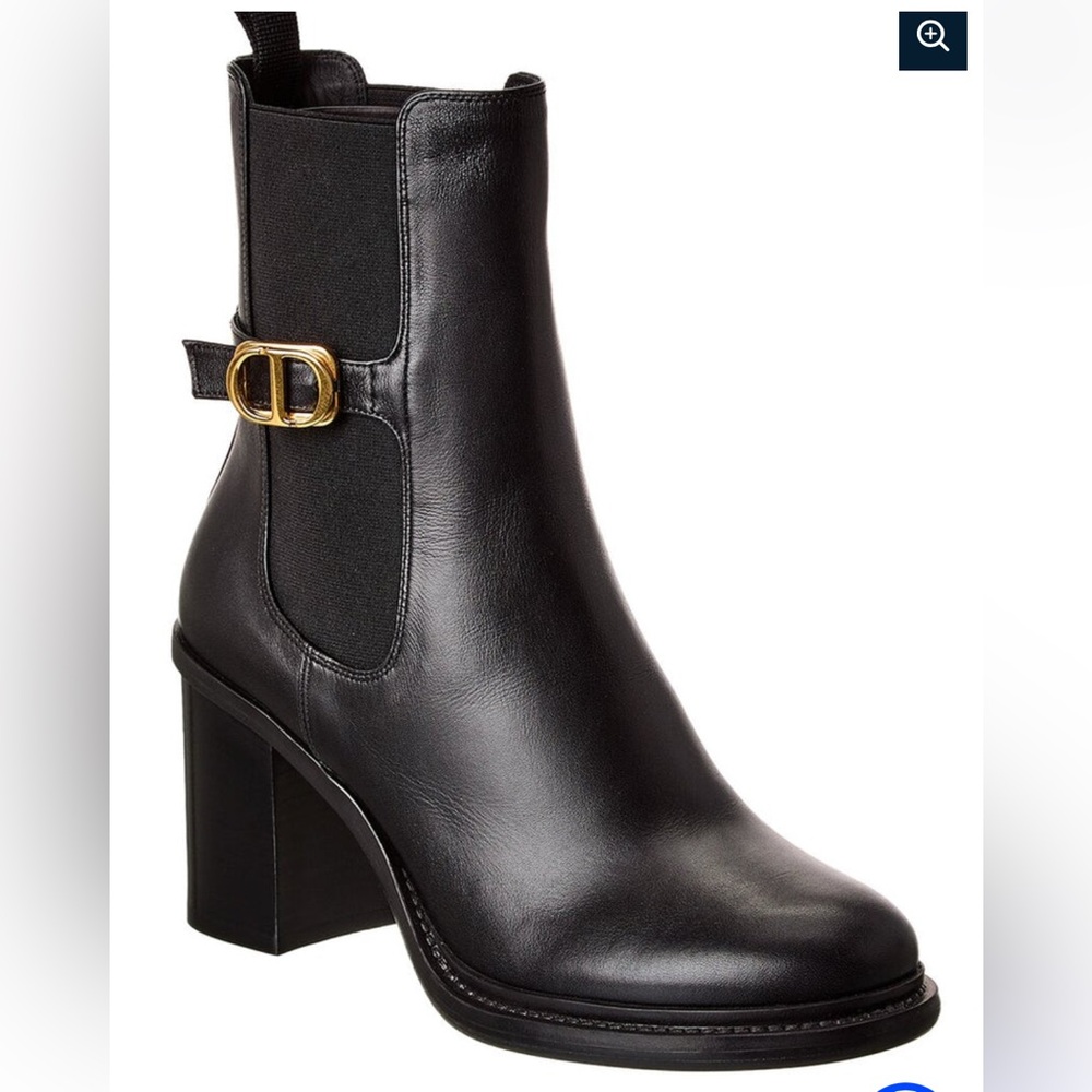 Christian Dior Montaigne Ankle Boots